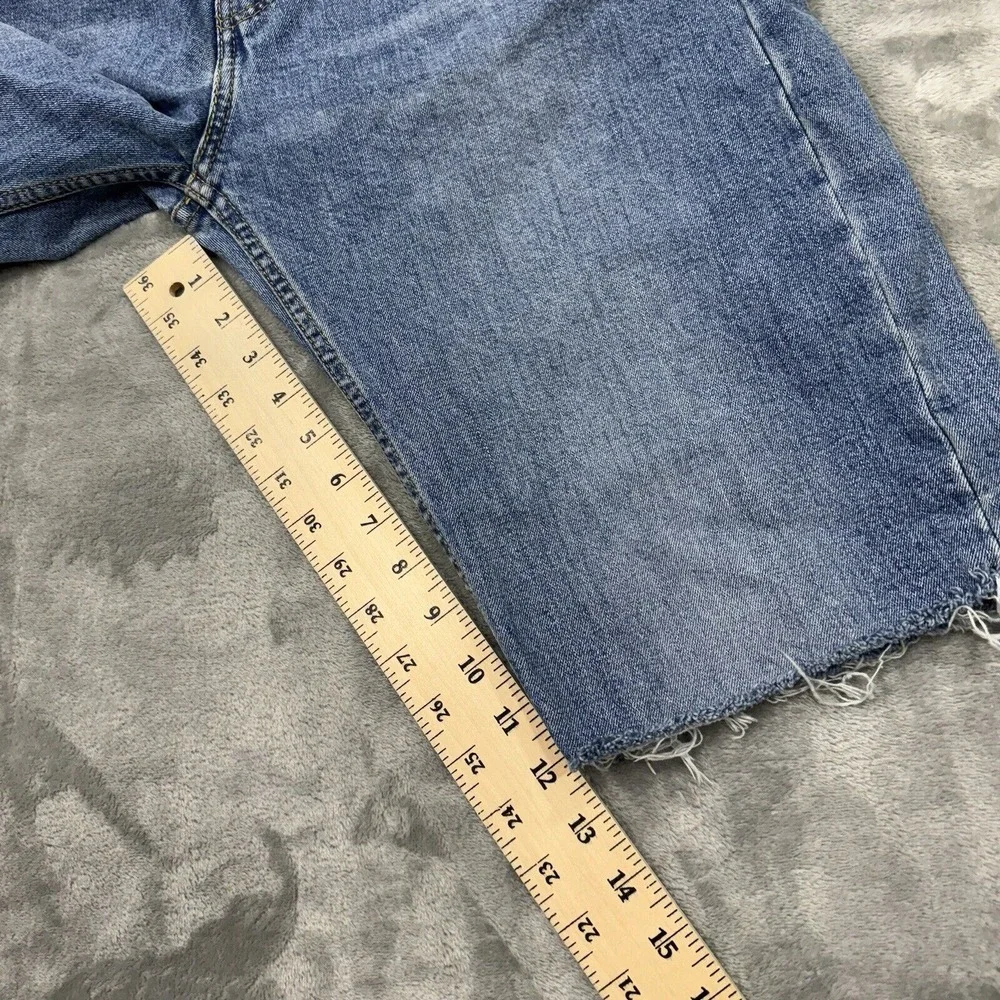 Levis Shorts Mens 33 Blue 511 Slim Cut Off Medium Wash Denim Pockets Logo Casual